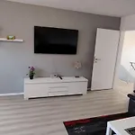 Lapurka Ll Apartament *